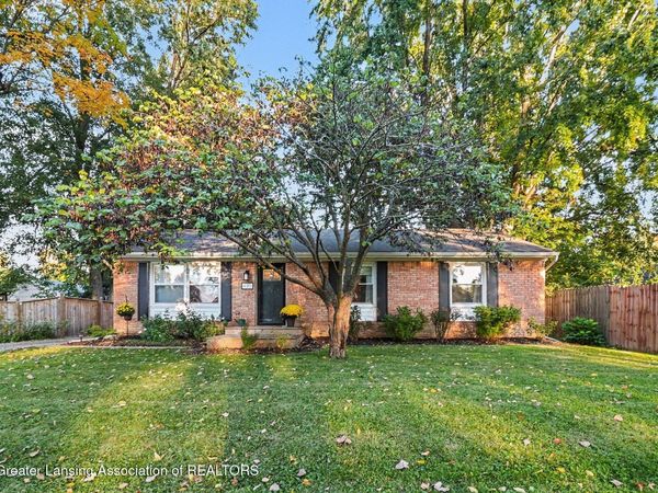 420 John R Street, East Lansing, MI 48823