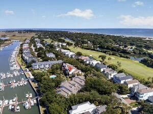 307 Yacht Harbor Court Photo 2