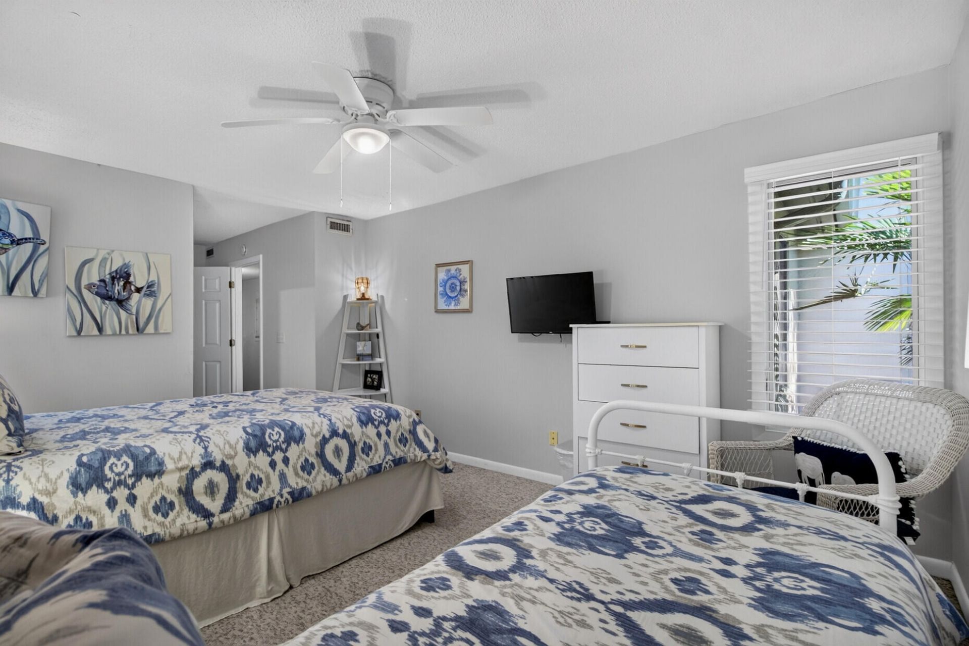 307 Yacht Harbor Court Photo 25