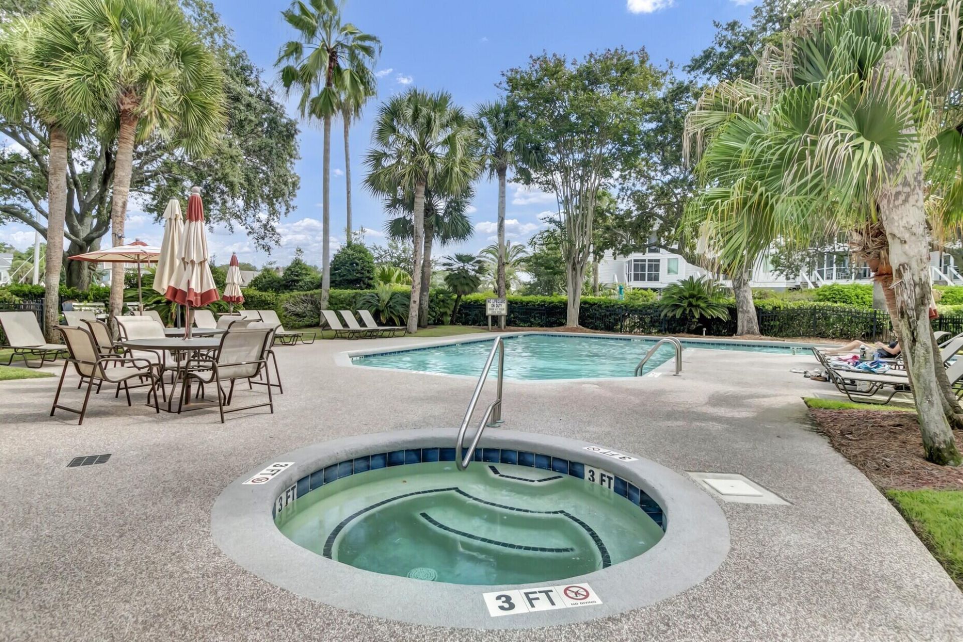 307 Yacht Harbor Court Photo 33