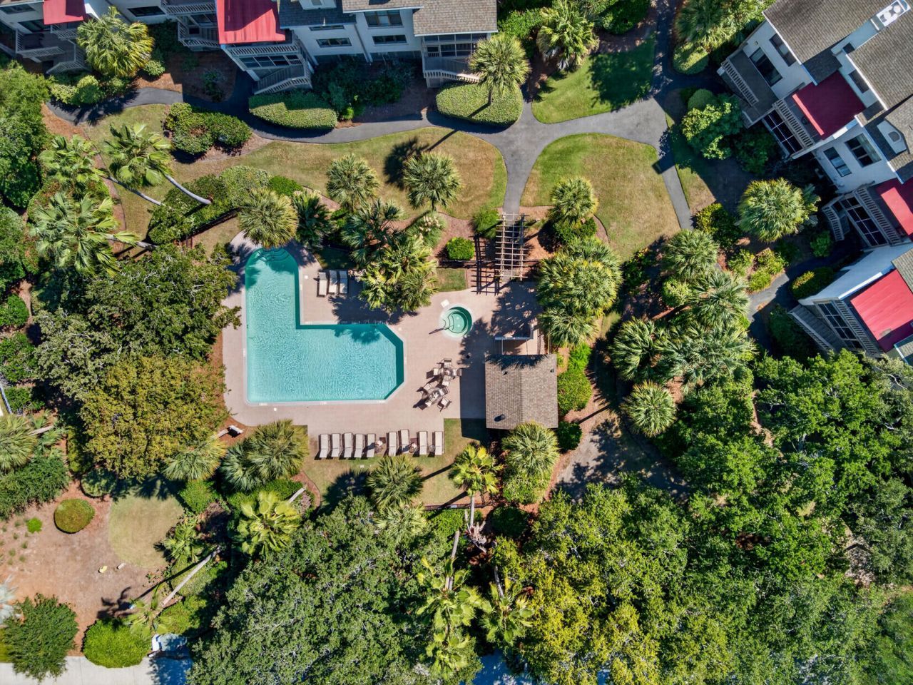 307 Yacht Harbor Court Photo 36