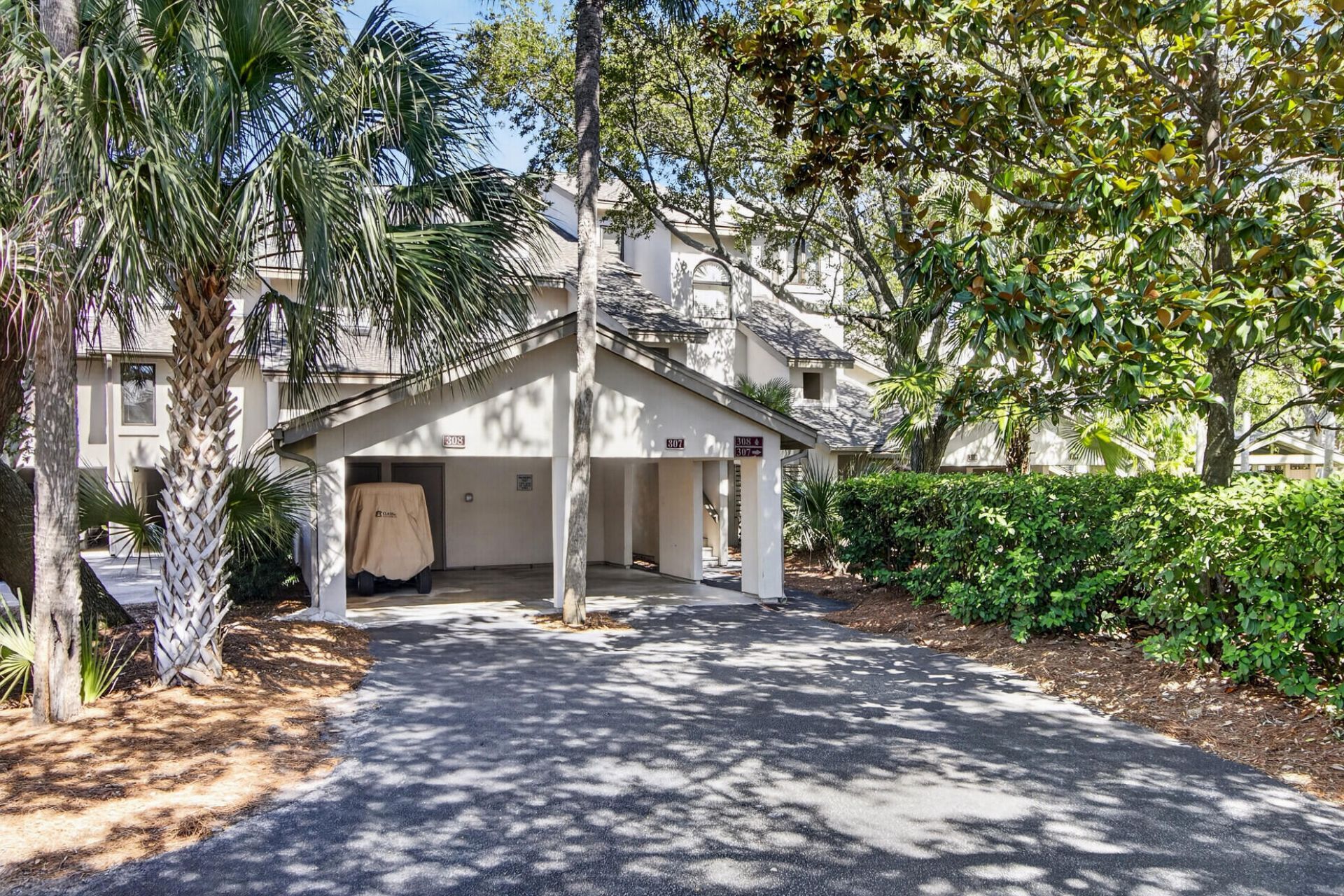 307 Yacht Harbor Court Photo 38