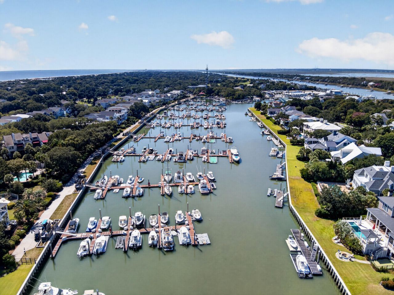 307 Yacht Harbor Court Photo 41