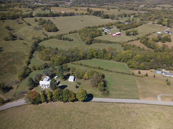 3635 Halltown Rd , Hartsville, TN 37074