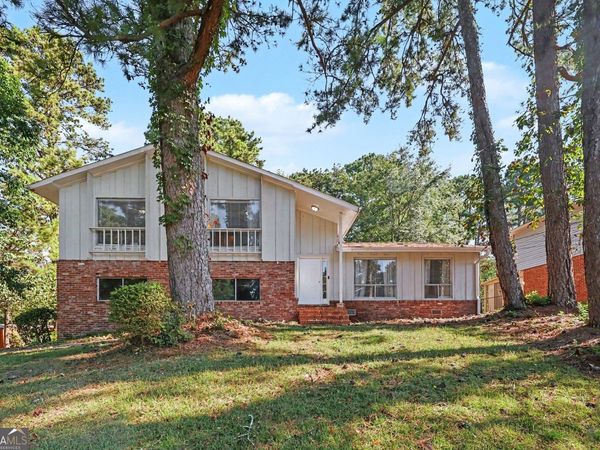 1870 Sandgate Circle, South Fulton, GA 30349