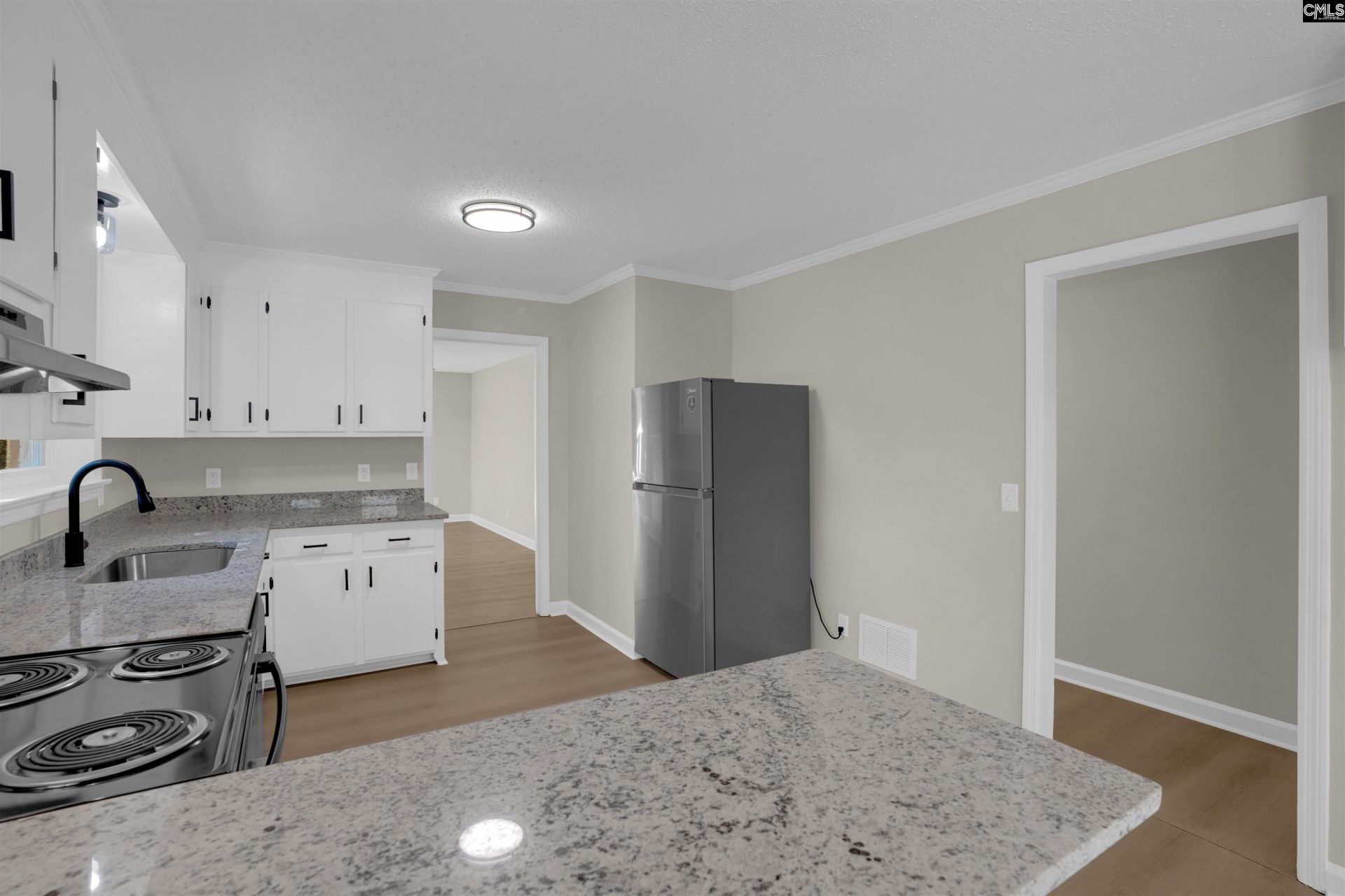 1205 Castle Pinckney Road  Photo 12