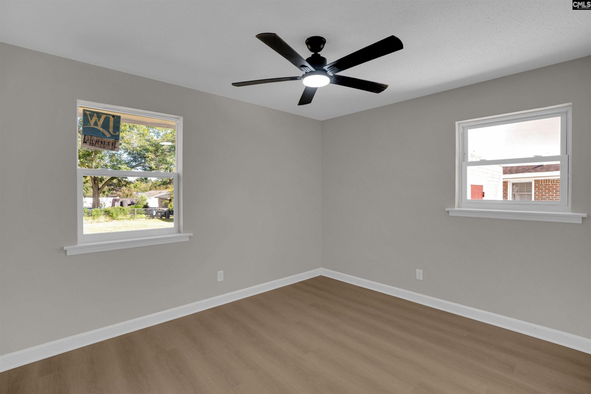 1205 Castle Pinckney Road  Photo 17
