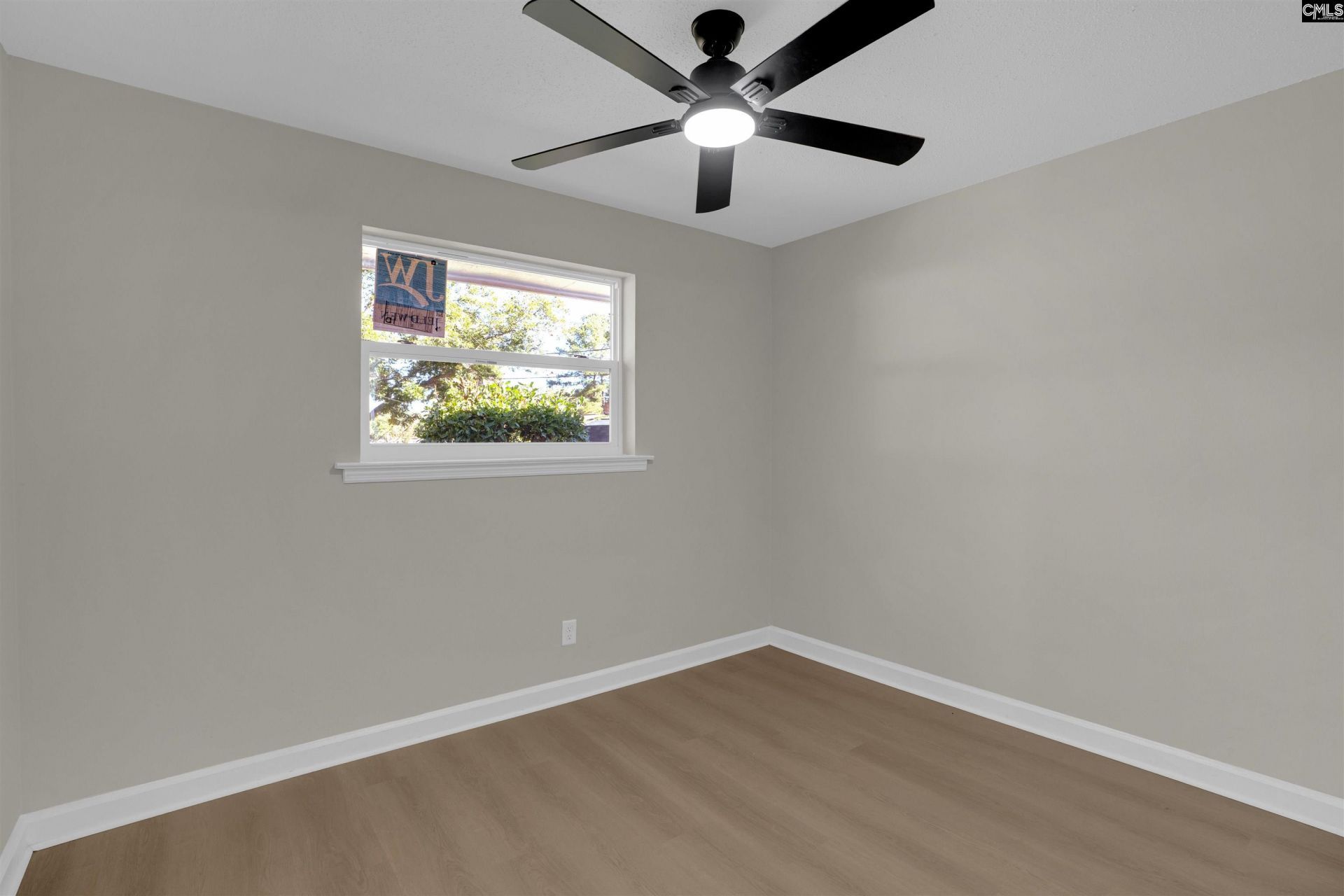 1205 Castle Pinckney Road  Photo 21