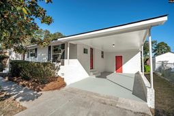 1205 Castle Pinckney Road  photo 4