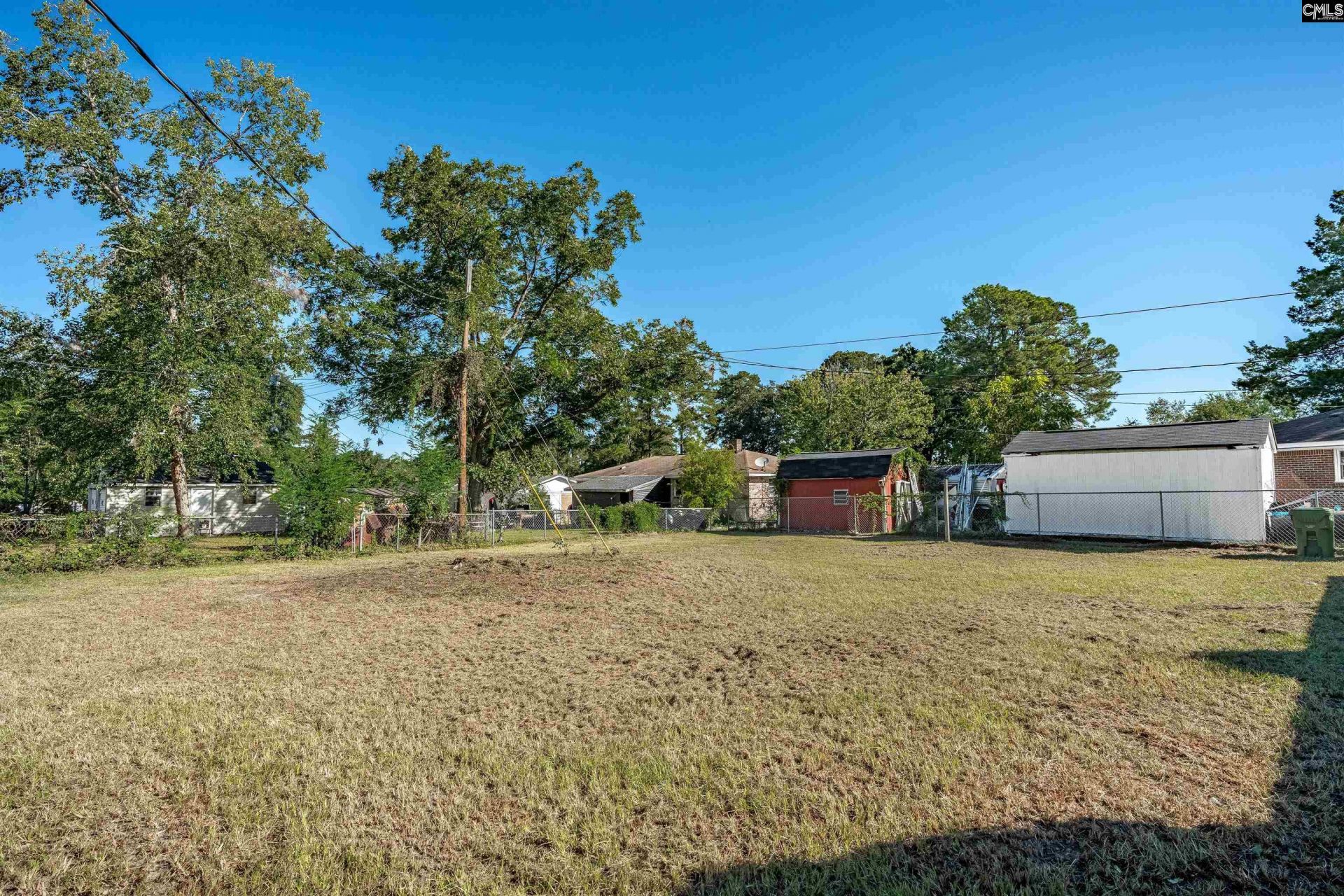 1205 Castle Pinckney Road  Photo 31
