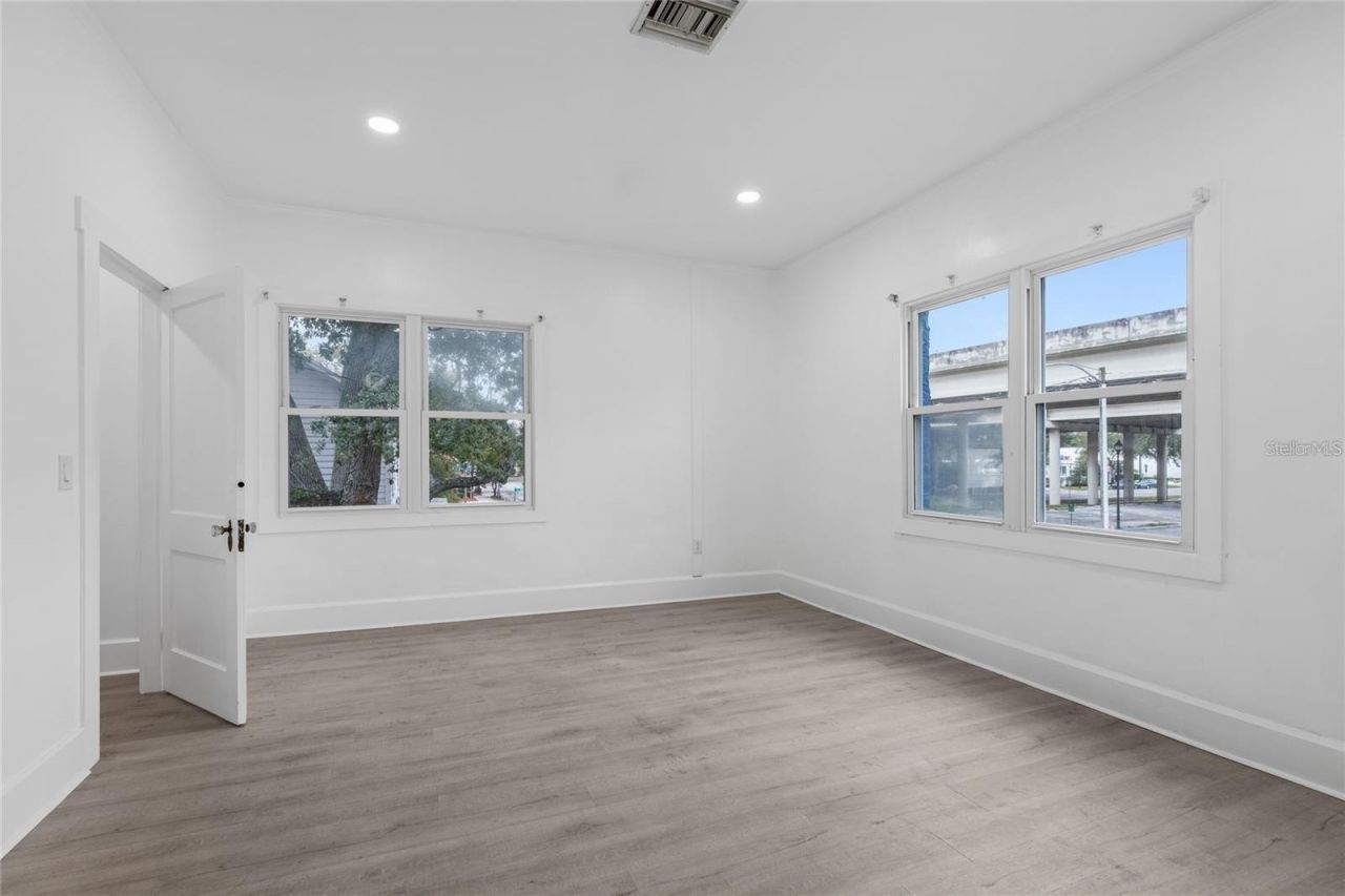 1756 Central Avenue , Saint Petersburg, FL 33712 Photo