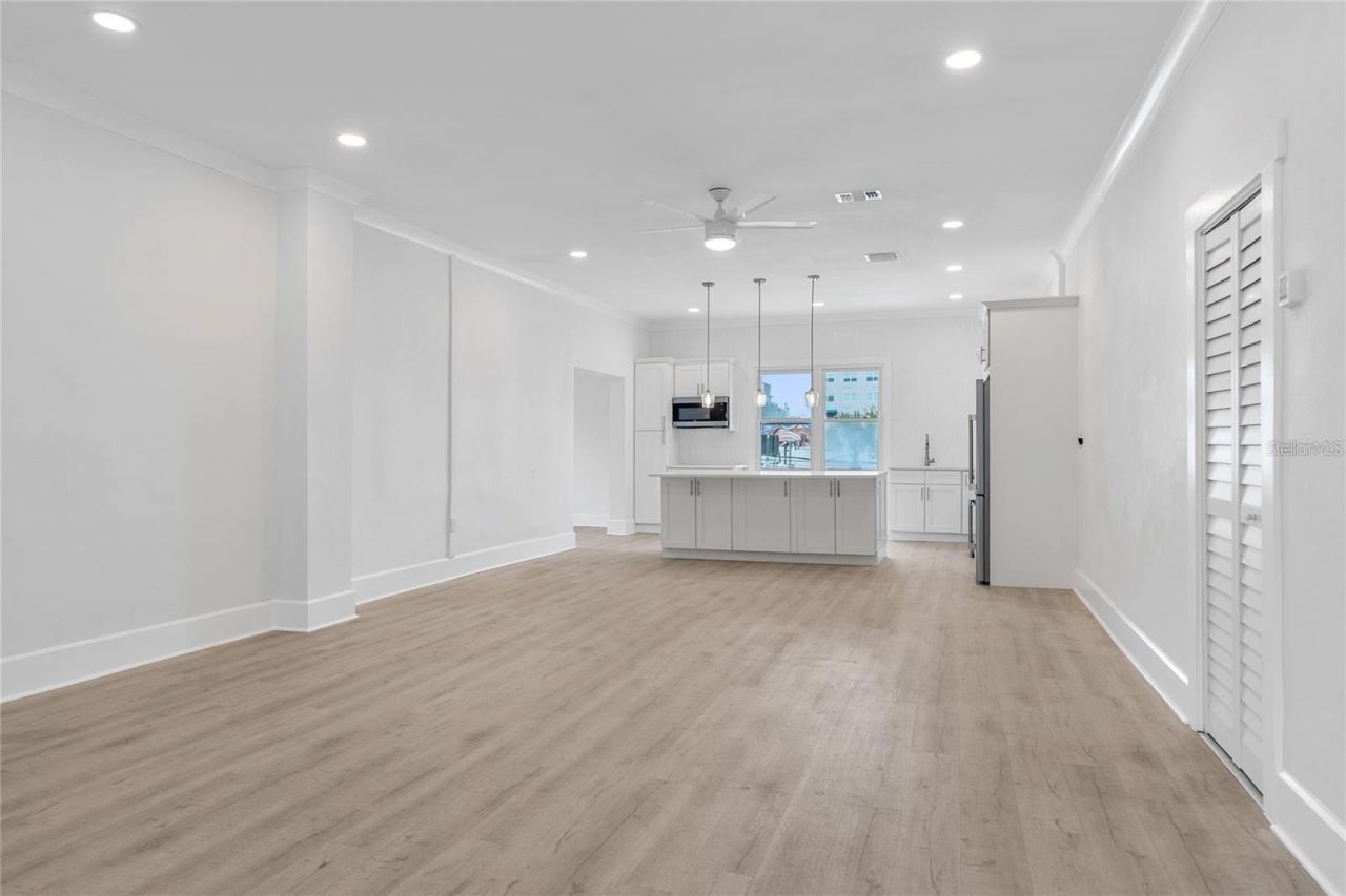 1756 Central Avenue , Saint Petersburg, FL 33712 Photo