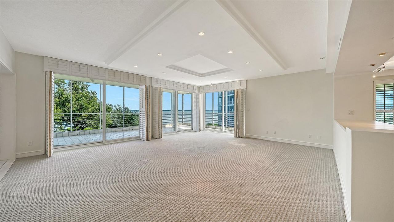 2550 Harbourside Drive, Unit 334, Longboat Key, FL 34228 Photo