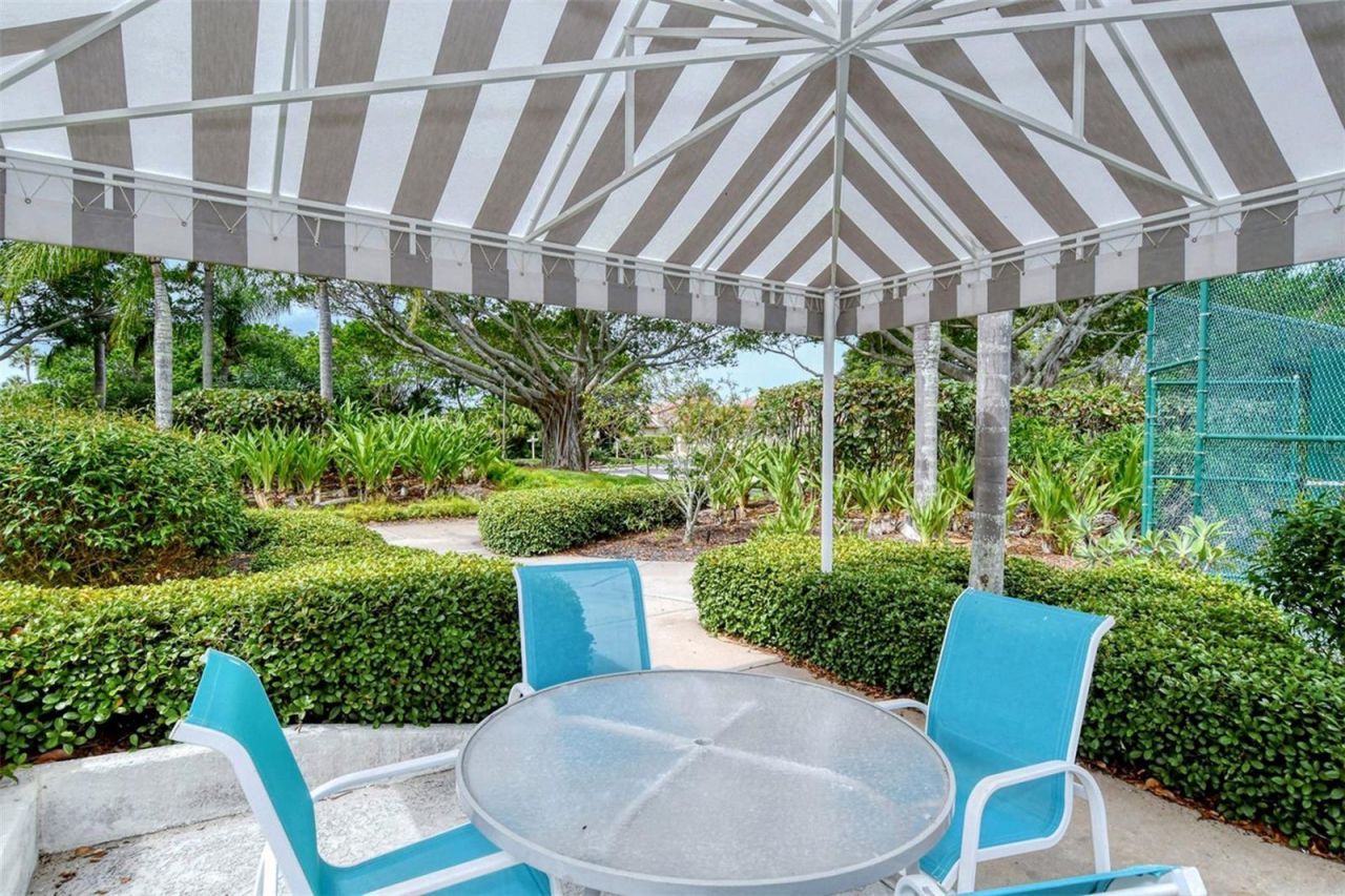 2550 Harbourside Drive, Unit 334, Longboat Key, FL 34228 Photo