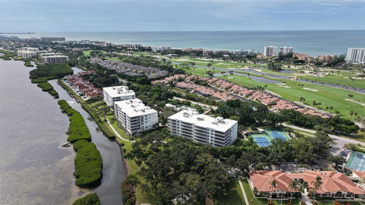 2550 Harbourside Drive, Unit 334, Longboat Key, FL 34228 Photo