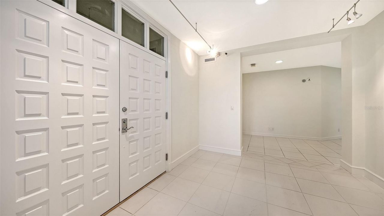 2550 Harbourside Drive, Unit 334, Longboat Key, FL 34228 Photo