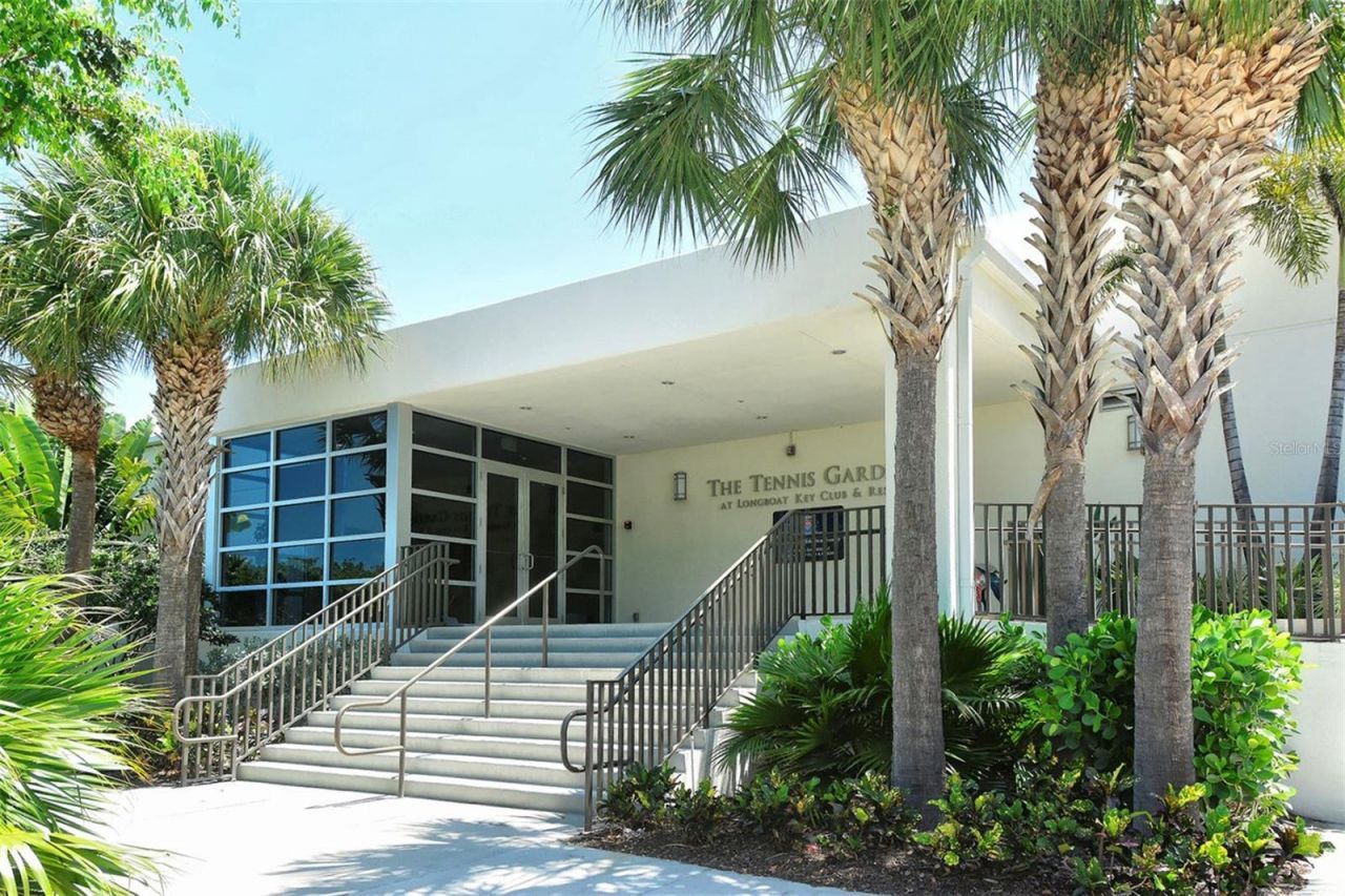 2550 Harbourside Drive, Unit 334, Longboat Key, FL 34228 Photo
