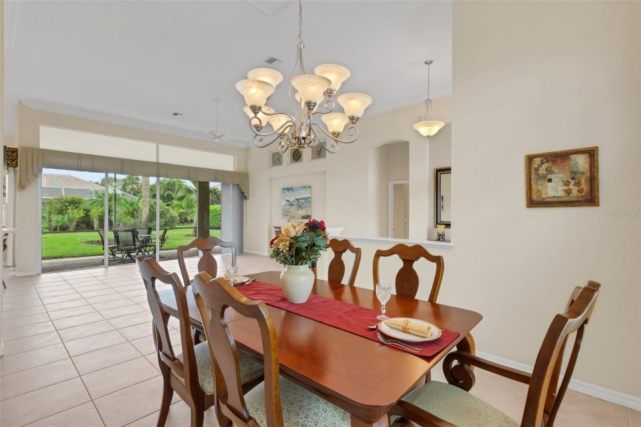 716 Silk Oak Drive, Venice, FL 34293 Photo