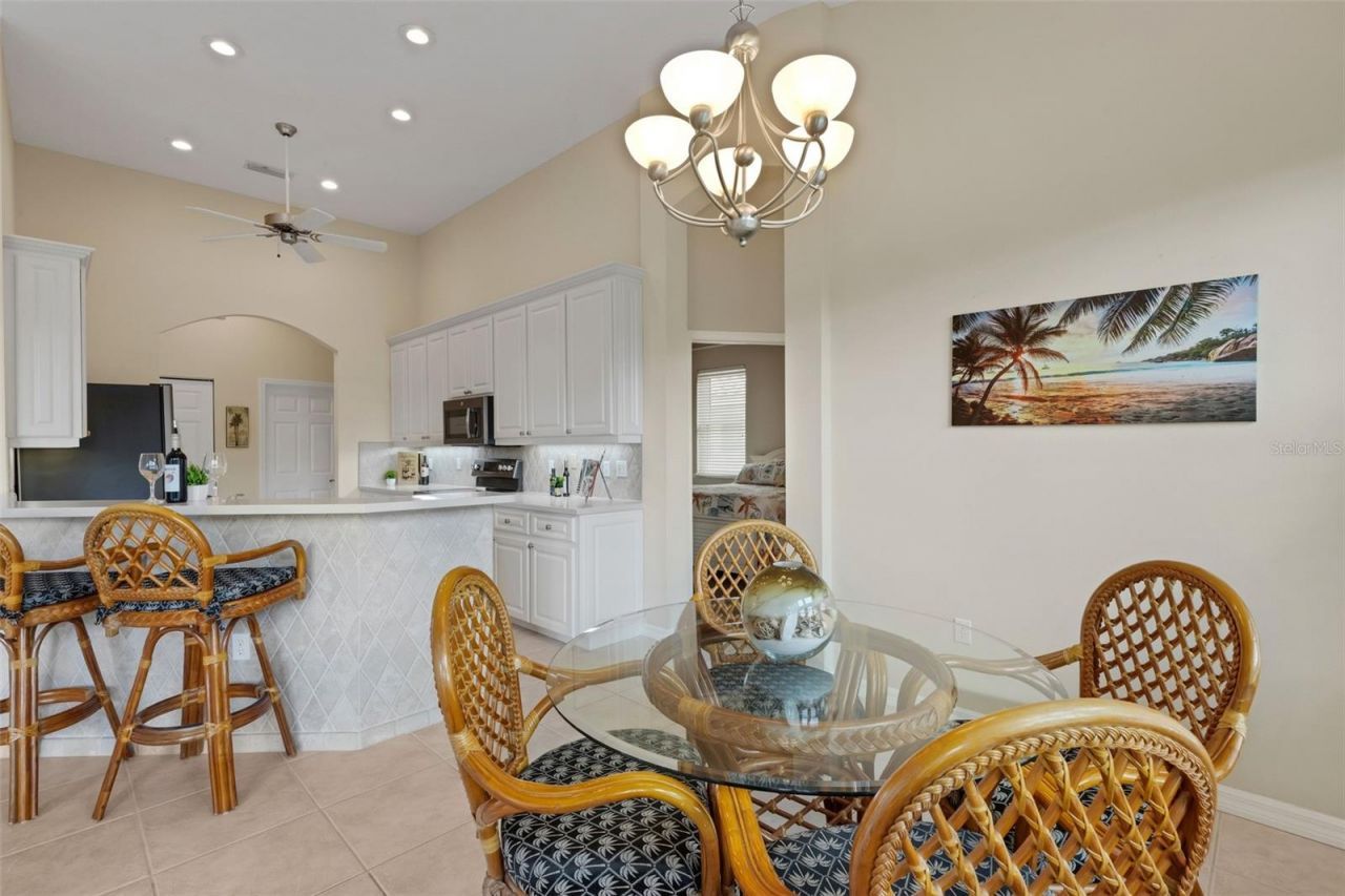 716 Silk Oak Drive, Venice, FL 34293 Photo