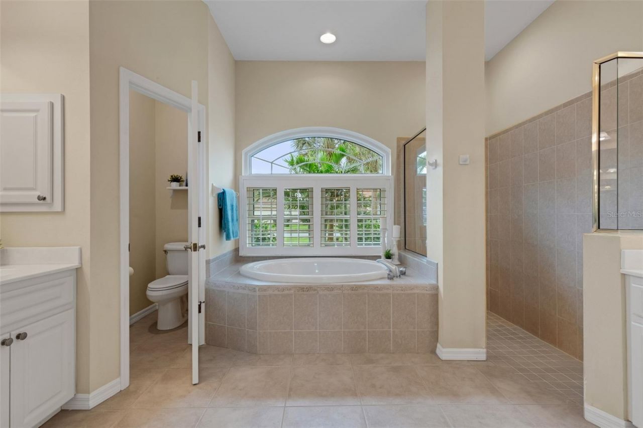 716 Silk Oak Drive, Venice, FL 34293 Photo