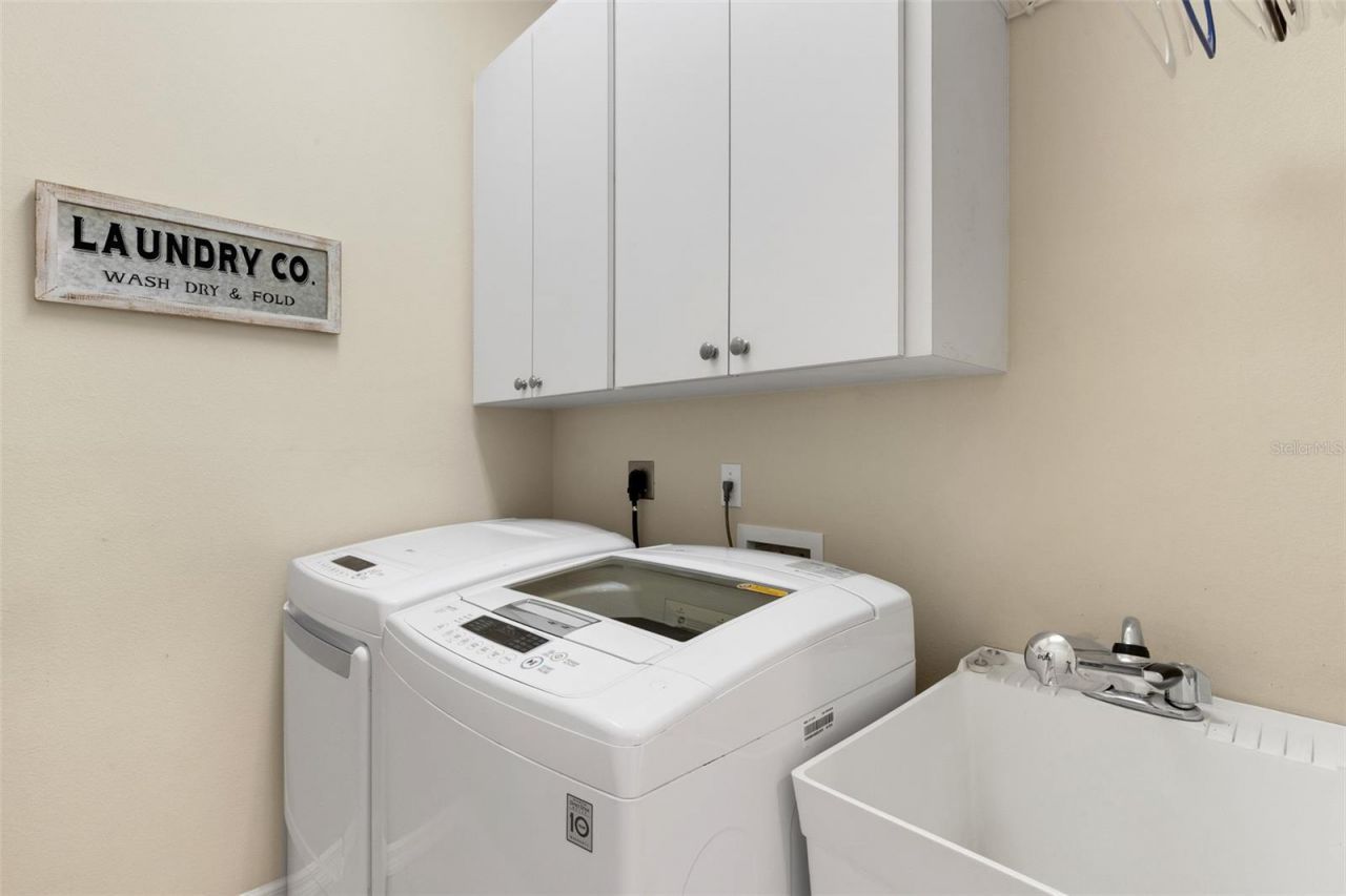 716 Silk Oak Drive, Venice, FL 34293 Photo
