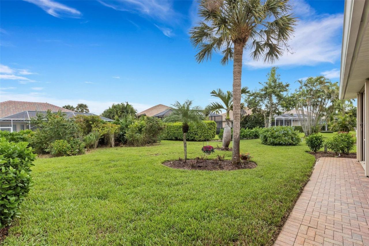 716 Silk Oak Drive, Venice, FL 34293 Photo