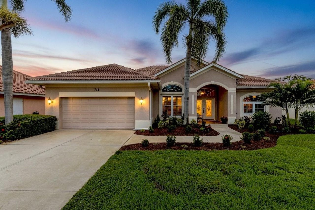 716 Silk Oak Drive, Venice, FL 34293 Photo
