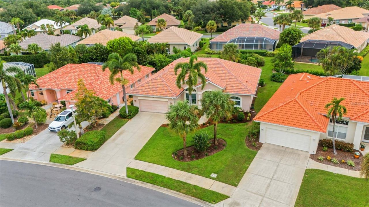 716 Silk Oak Drive, Venice, FL 34293 Photo