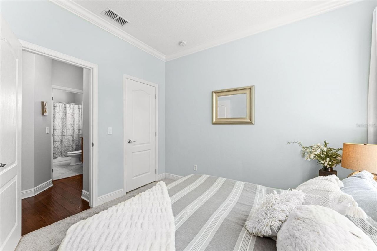 2932 Whistlewood Drive, Orlando, FL 32810 Photo