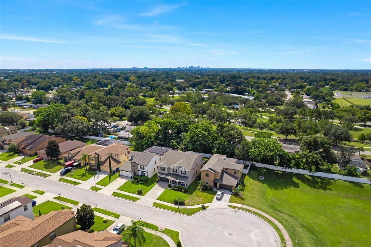 2932 Whistlewood Drive, Orlando, FL 32810 Photo