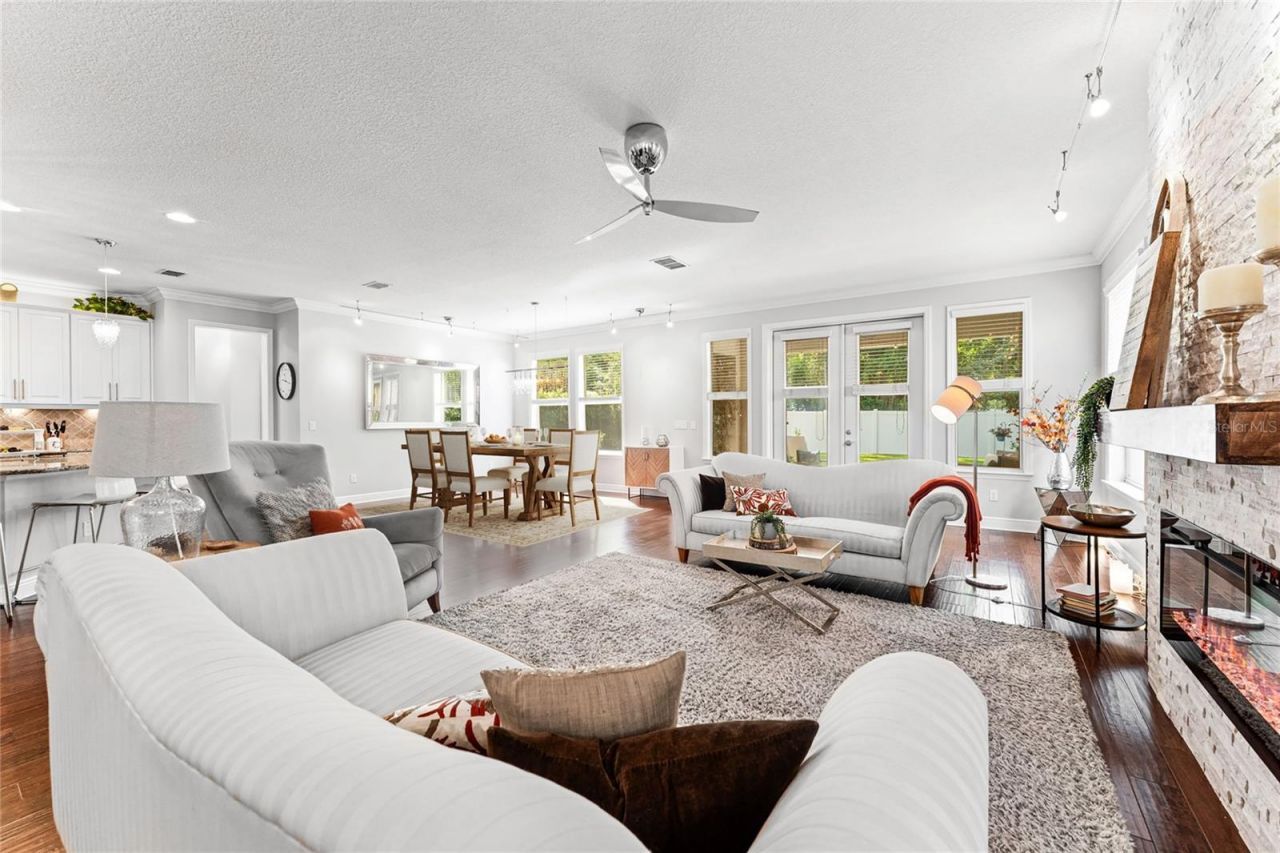 2932 Whistlewood Drive, Orlando, FL 32810 Photo