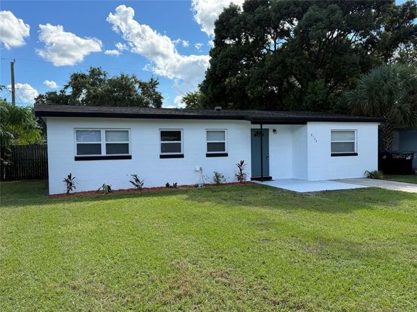 8126 CASTINANGO STREET , ORLANDO, FL 32817