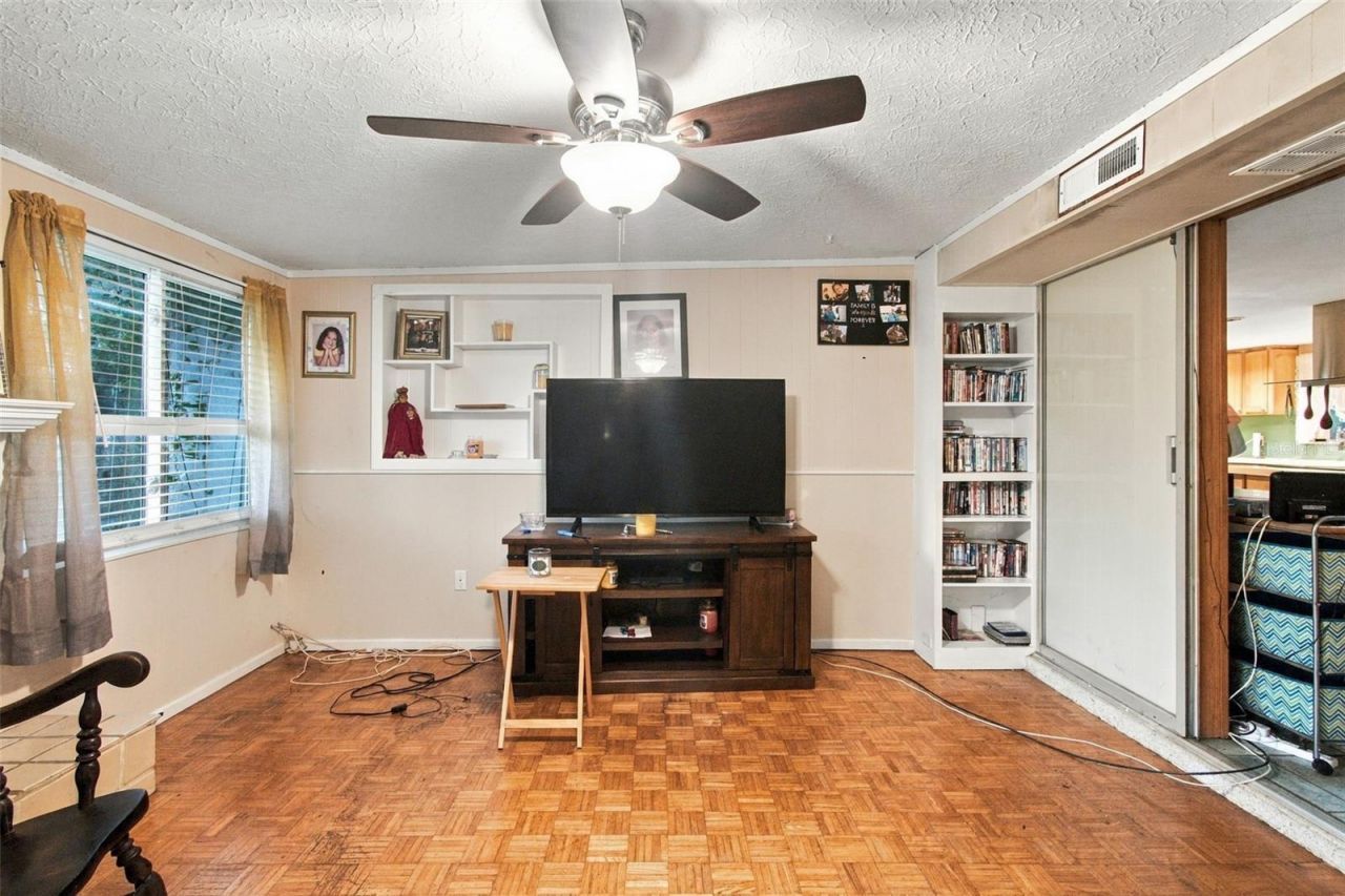 2236 Alice Road, Sarasota, FL 34231 Photo