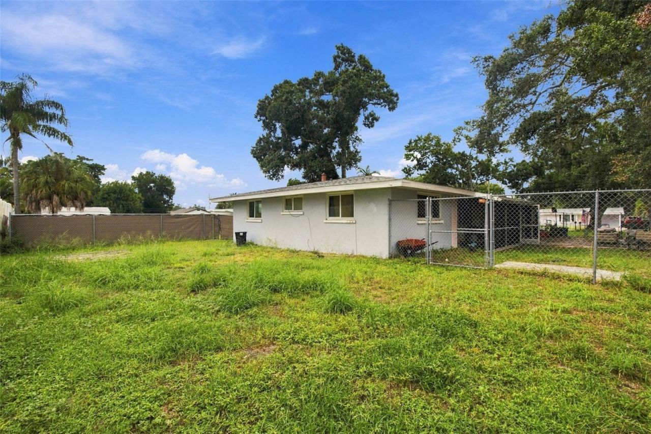 2236 Alice Road, Sarasota, FL 34231 Photo