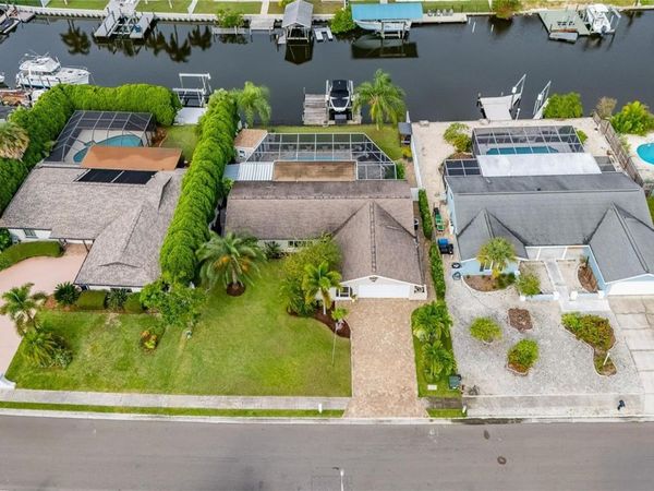 6510 SOLITAIRE PALM WAY , APOLLO BEACH, FL 33572