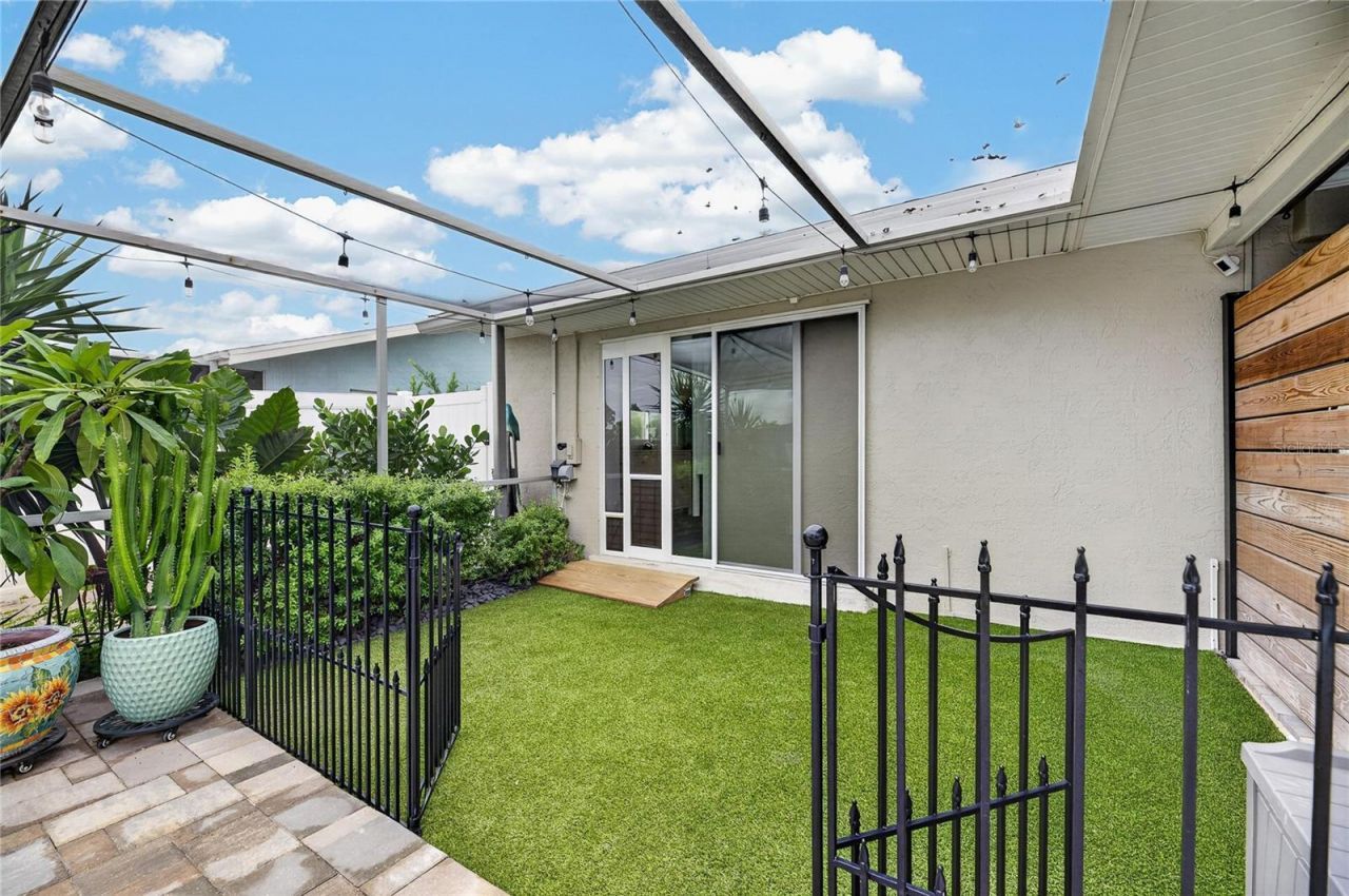 6510 Solitaire Palm Way , Apollo Beach, FL 33572 Photo