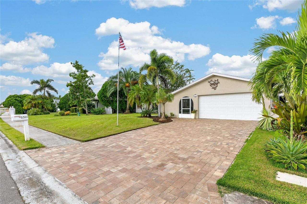 6510 Solitaire Palm Way , Apollo Beach, FL 33572 Photo