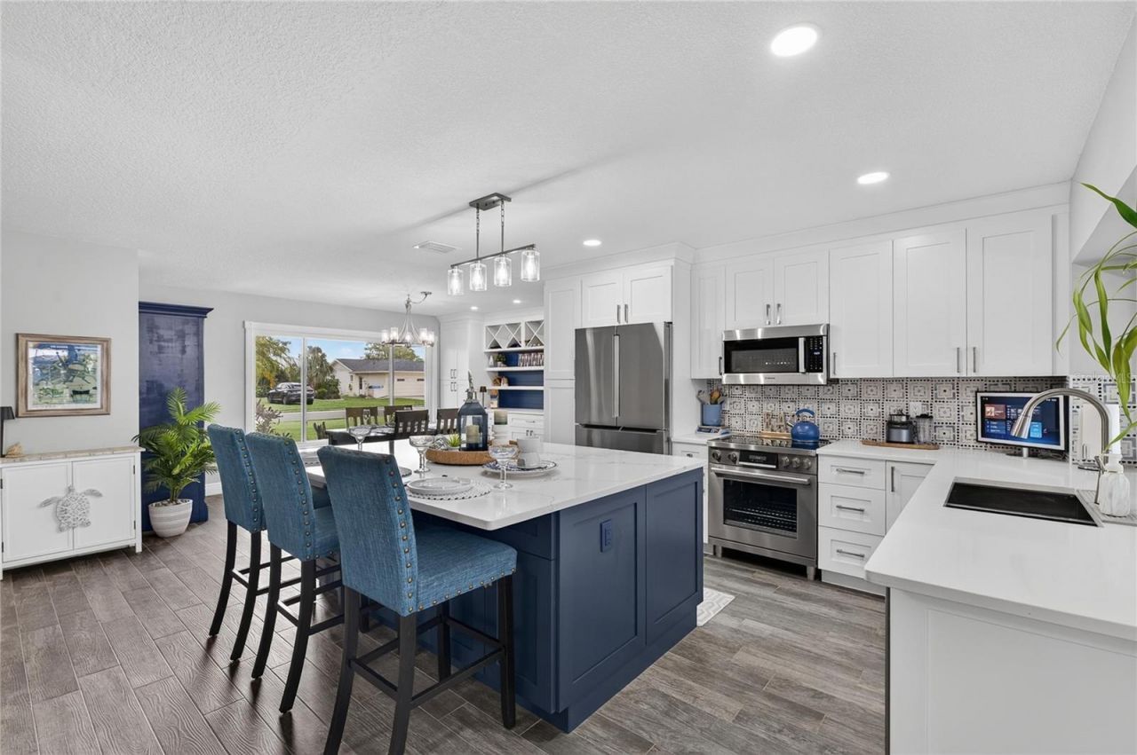 6510 Solitaire Palm Way , Apollo Beach, FL 33572 Photo