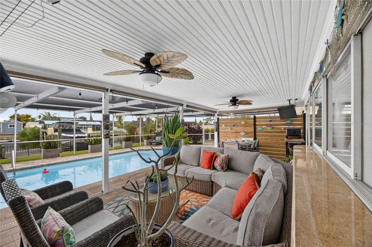 6510 Solitaire Palm Way , Apollo Beach, FL 33572 Photo