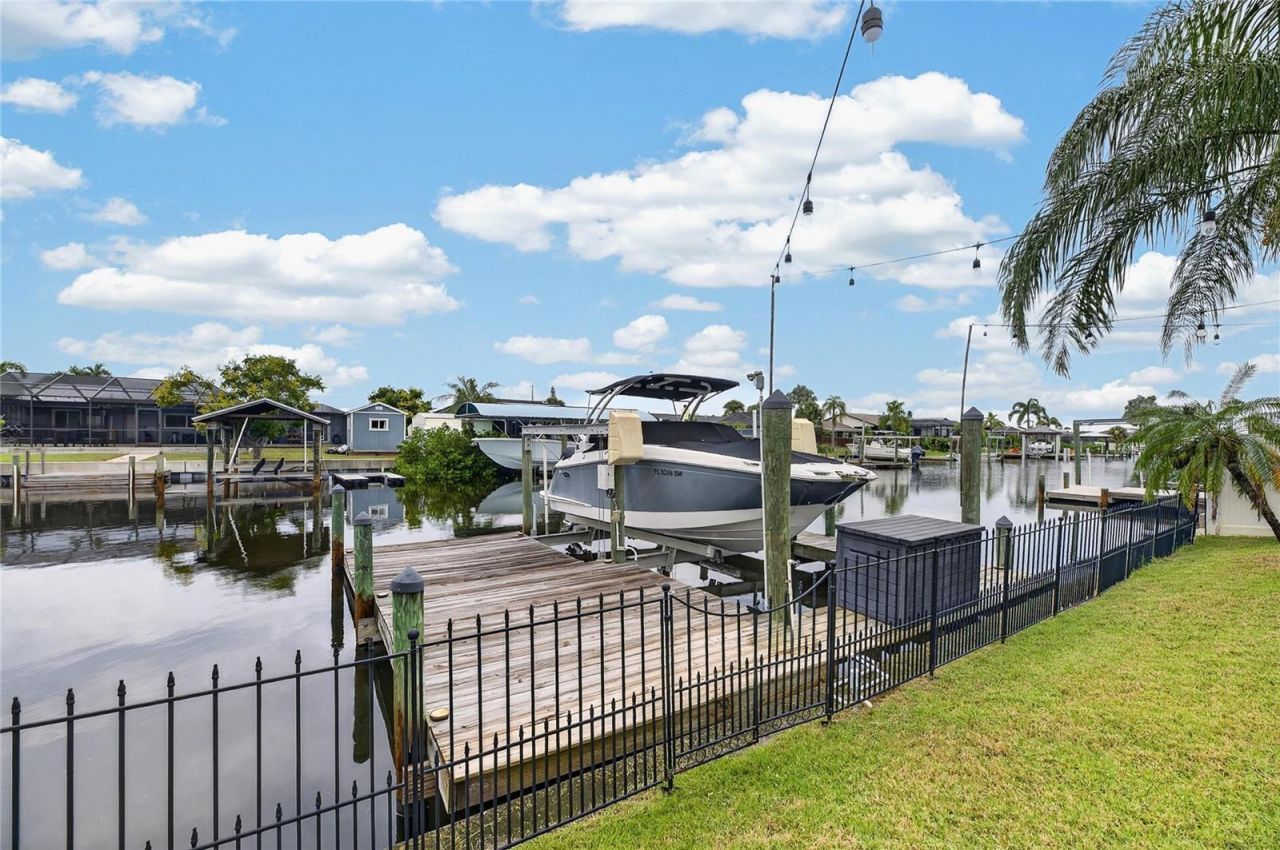6510 Solitaire Palm Way , Apollo Beach, FL 33572 Photo