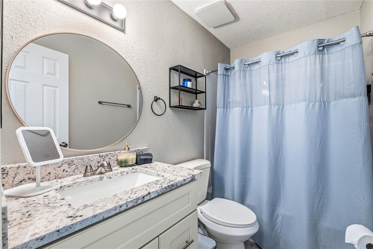 2744 Hidden Lake Boulevard, Unit C, Sarasota, FL 34237 Photo