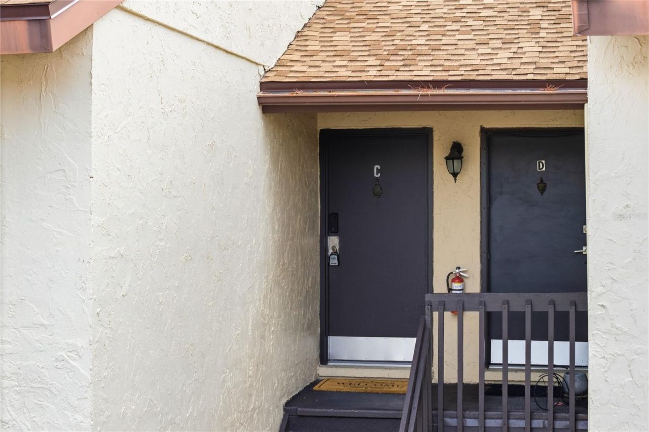 2744 Hidden Lake Boulevard, Unit C, Sarasota, FL 34237 Photo