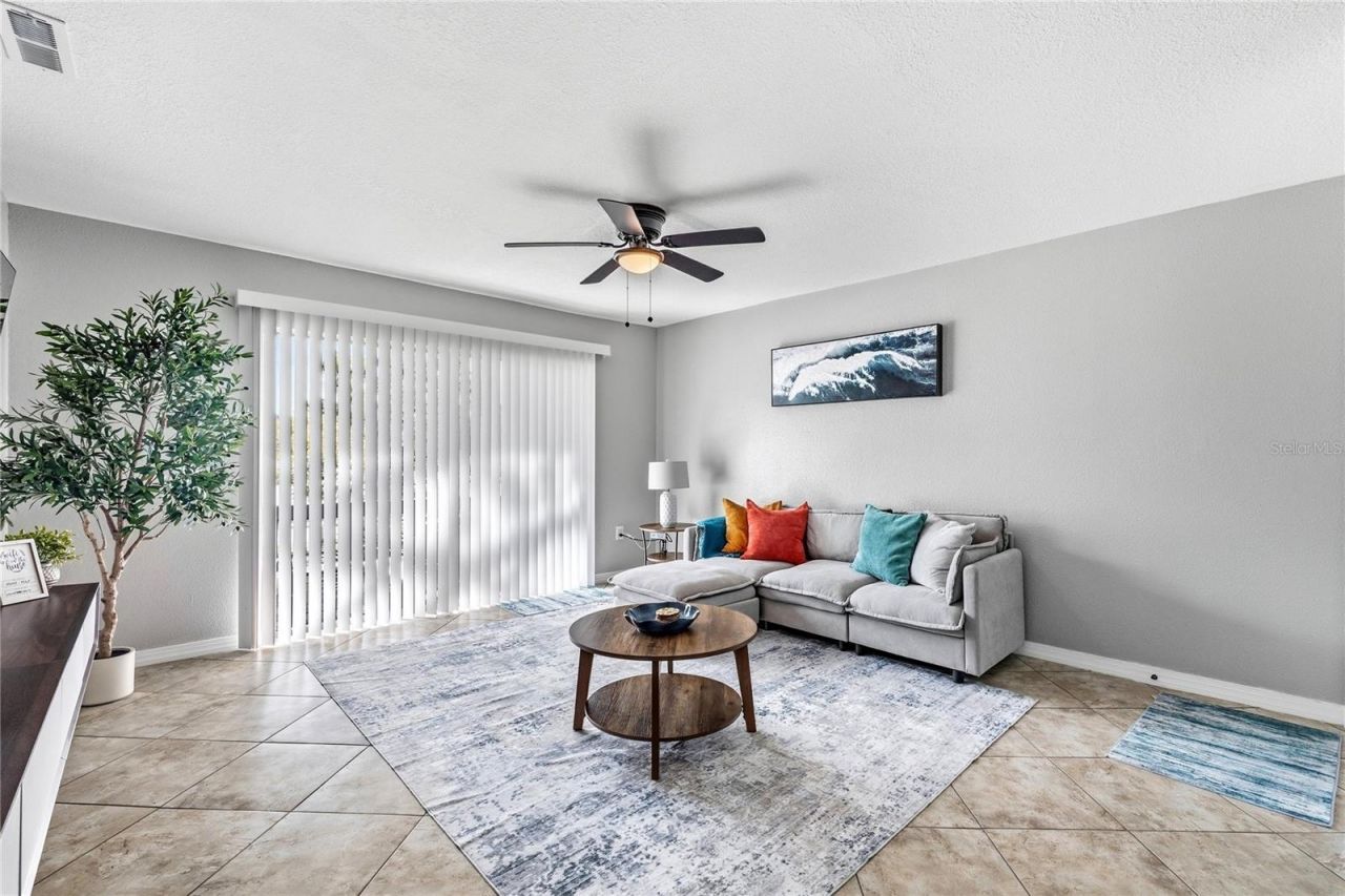 2744 Hidden Lake Boulevard, Unit C, Sarasota, FL 34237 Photo