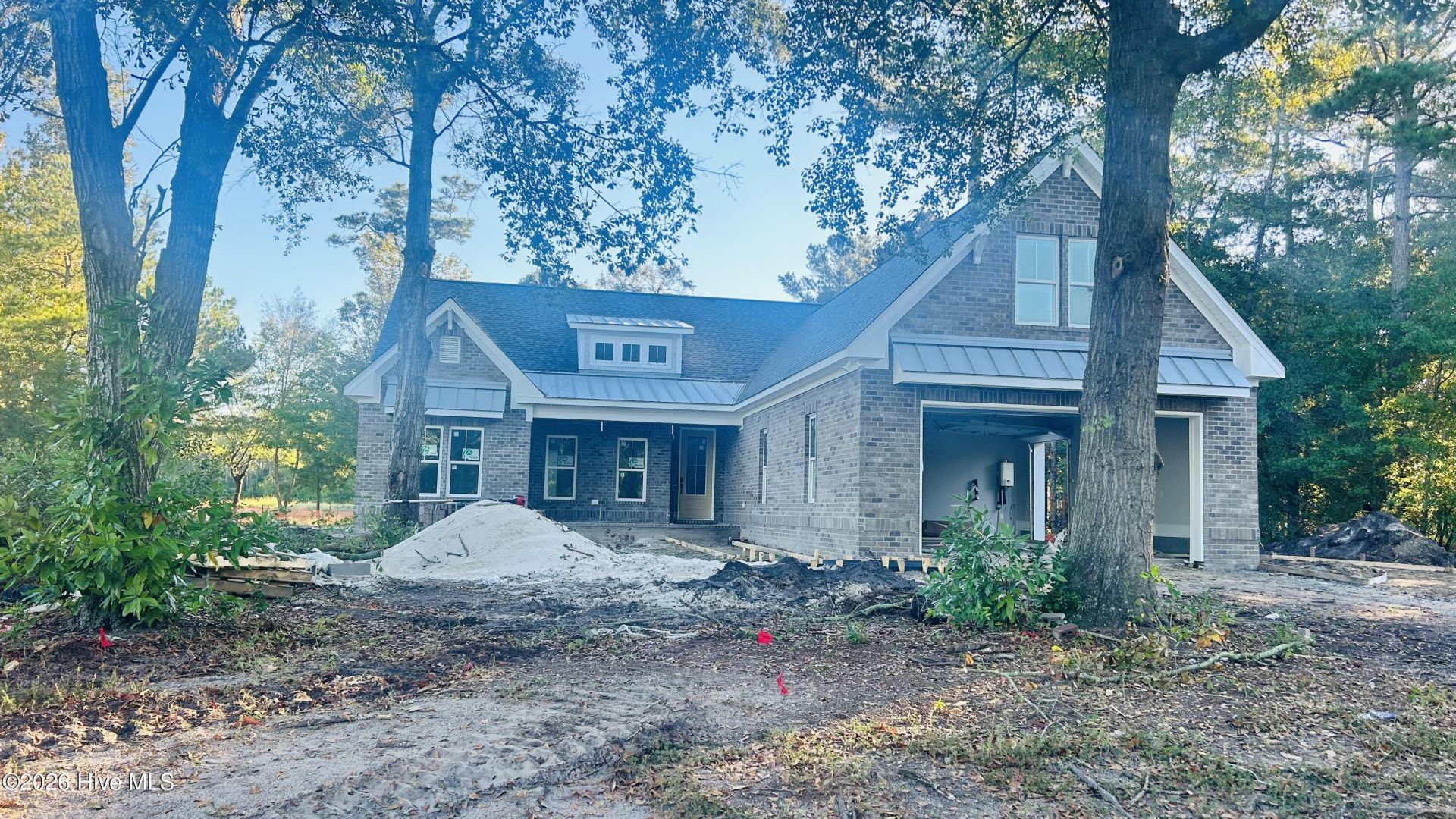 157 E Winding Way , Wallace, NC 28466 Main Photo