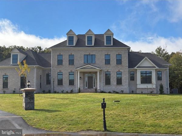 4627 FAIRFAX MANOR COURT, CHANTILLY, VA 20151
