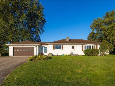 2049 Maple Street Road, Lyons, NY 14489
