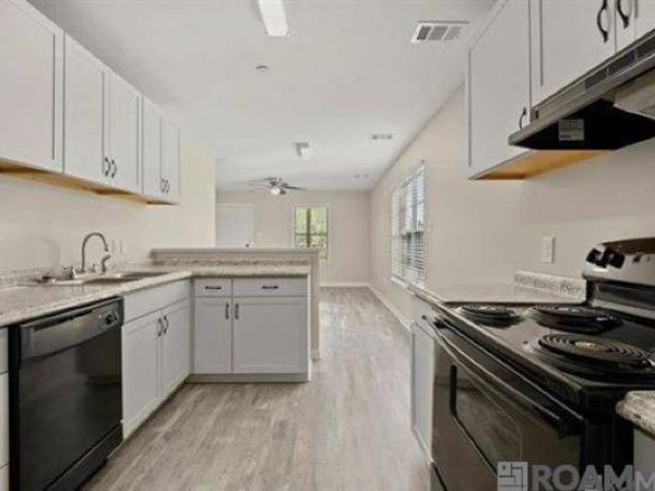 10799 Florida Blvd, Unit #2, Walker, LA 70785