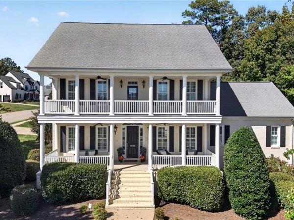 1018 Lochshire Drive, Burlington, NC 27215