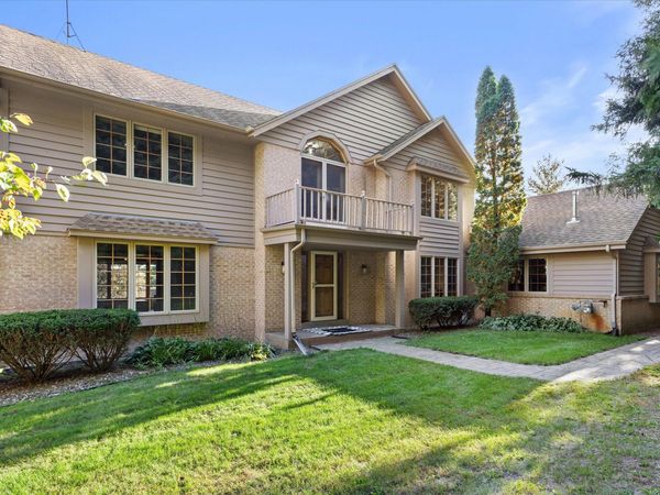 S57W29537 Saylesville Rd, Genesee, WI 53189