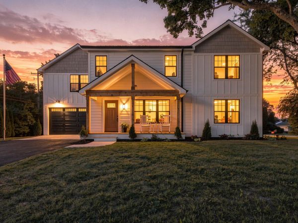 15330 Mt Vernon Ave, Brookfield, WI 53005